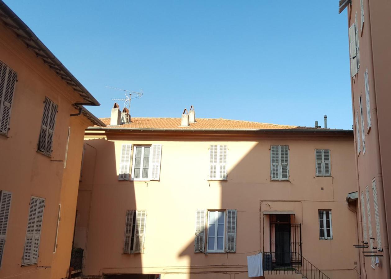 Superbe 2 Pieces Neuf A 100M De La Plage Menton Kültér fotó